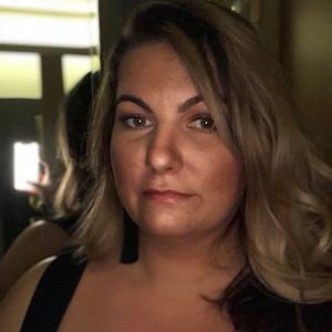 Meet your Posher, Stefanie